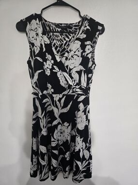 Black and White Floral Wrap Dress - Women